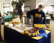 Dining Services is producing more than 1,300 cupcakes for WVU\'s 140th birthday for dining areas in Boreman, Stalnaker, Arnold, Summit, Cafe Evansdale and Hatfields. The cupcakes will be free of charge. Each dining area will also receive a \"Hap